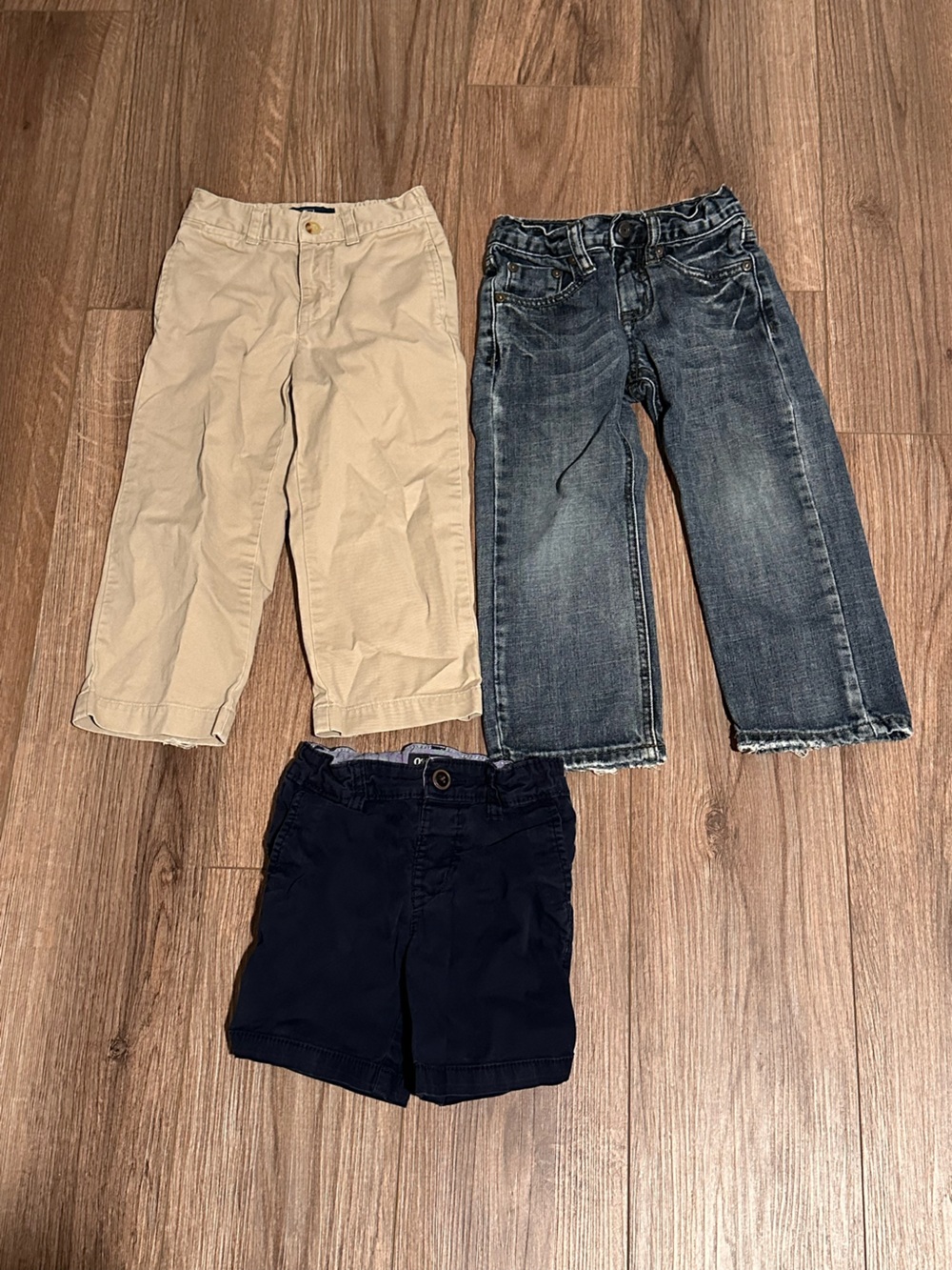 Bundle of Boys 3T Ralph Lauren Beige Chinos, Dark Wash Jeans & Navy Shorts Set